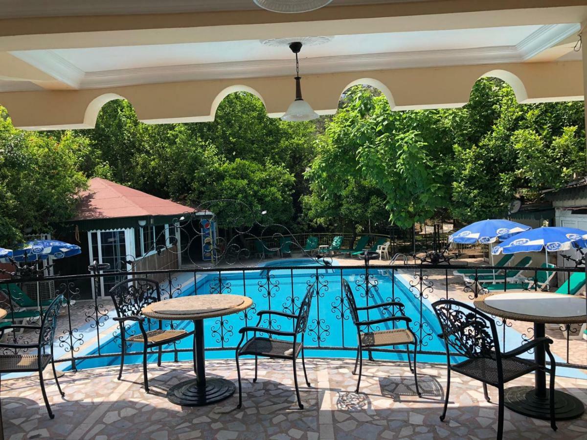 Otel Kromer Garden 3*